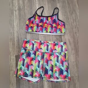 FABLETHICS SET 2 PIECE Colorful Chevron Sports Bra and Shorts Yoga Boho Revolve
